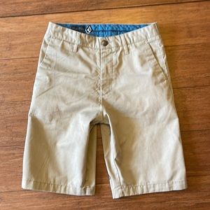 Volcom boys 16/28 shorts